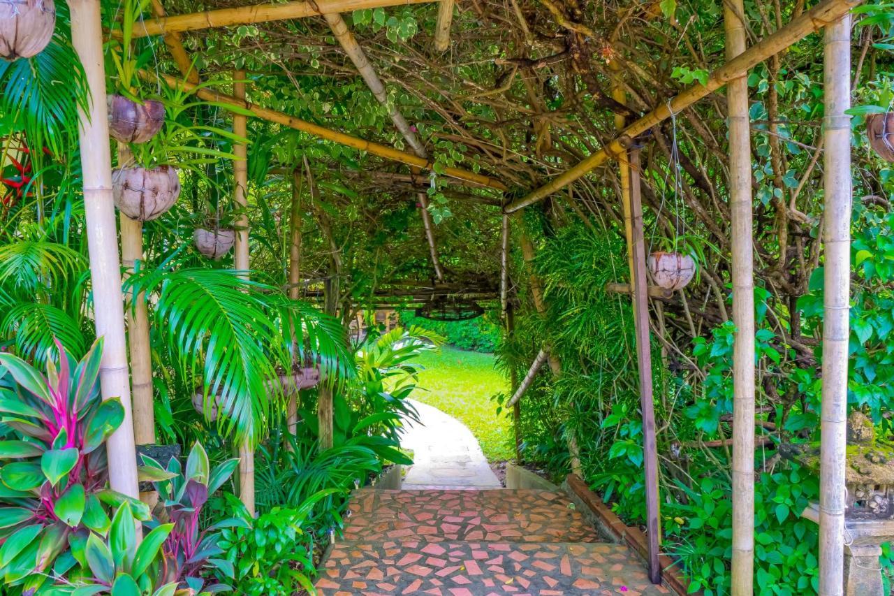 Chez Charly Bungalow Nai Yang Beach Exterior foto